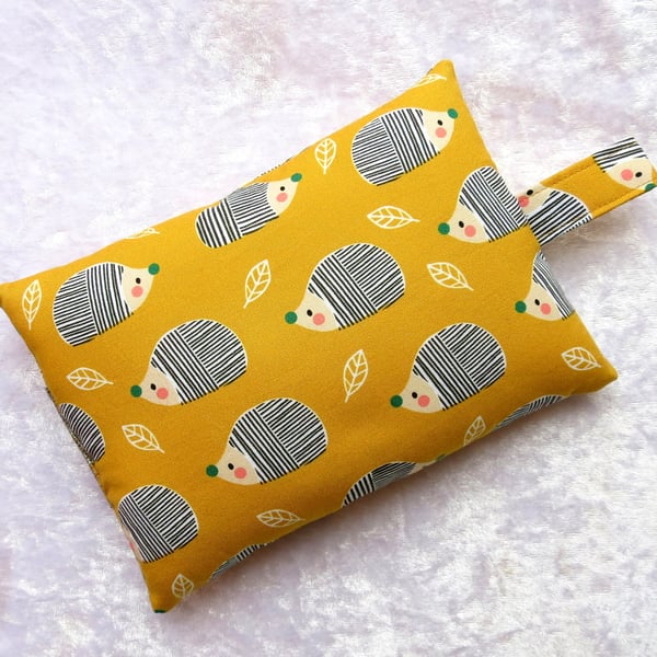 Mouse wrist rest. Wrist support. Hedgehogs. Folksy