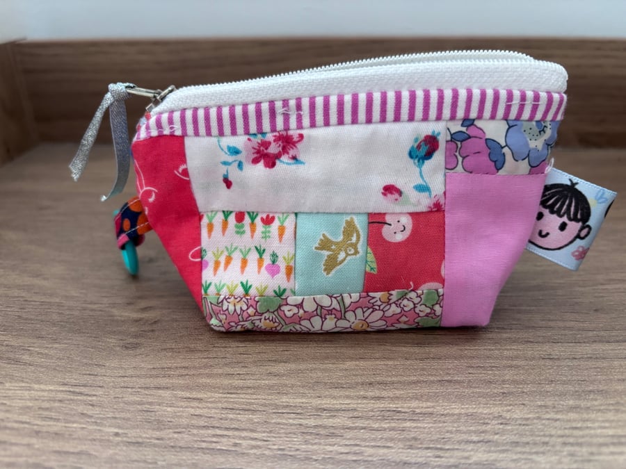 Summer seconds - Cotton pouch - super cute