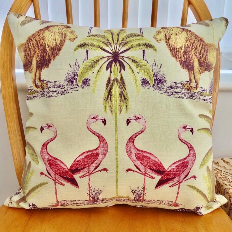 Cushion with Pad: Safari Throw Pillow 17" (43cm) 