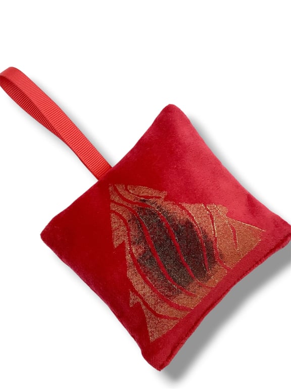 Velvet Lavender Sachet, Hand Printed Lavender Bag, Christmas Tree Ornament 