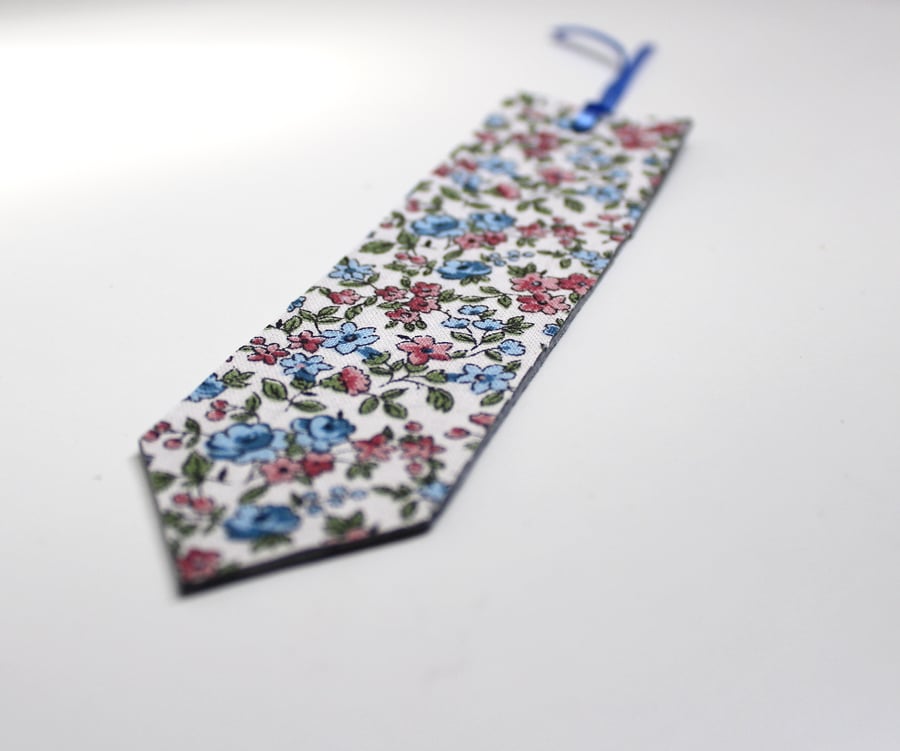 Handmade leather bookmark 