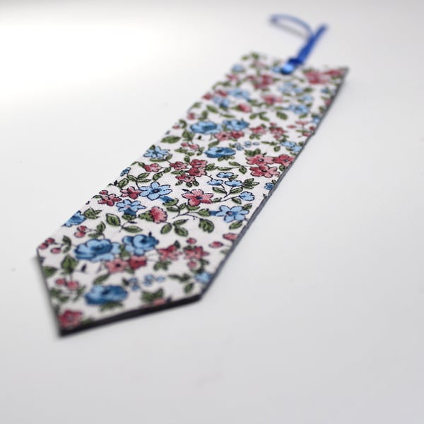 Handmade leather bookmark 