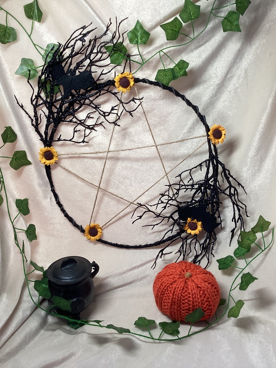 Autumn Pentacle Wreath Great for Samhain or Halloween. Free Postage