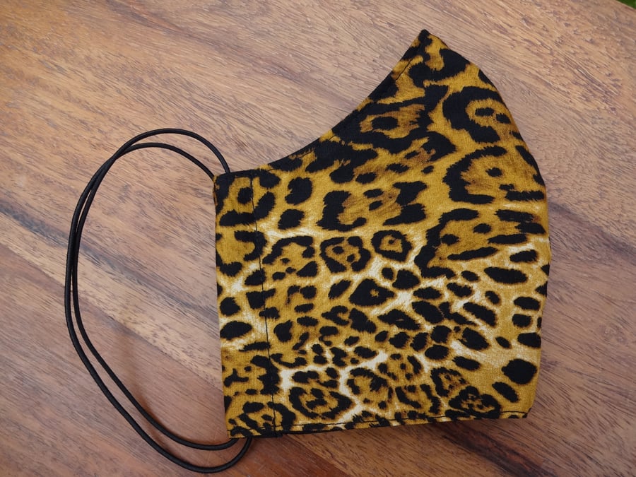 Face Mask size MEDIUM