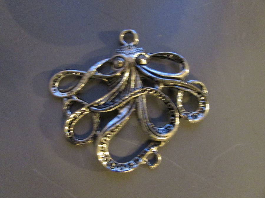 Silver Octopus Cathulu Tibetan Jewellery Charm