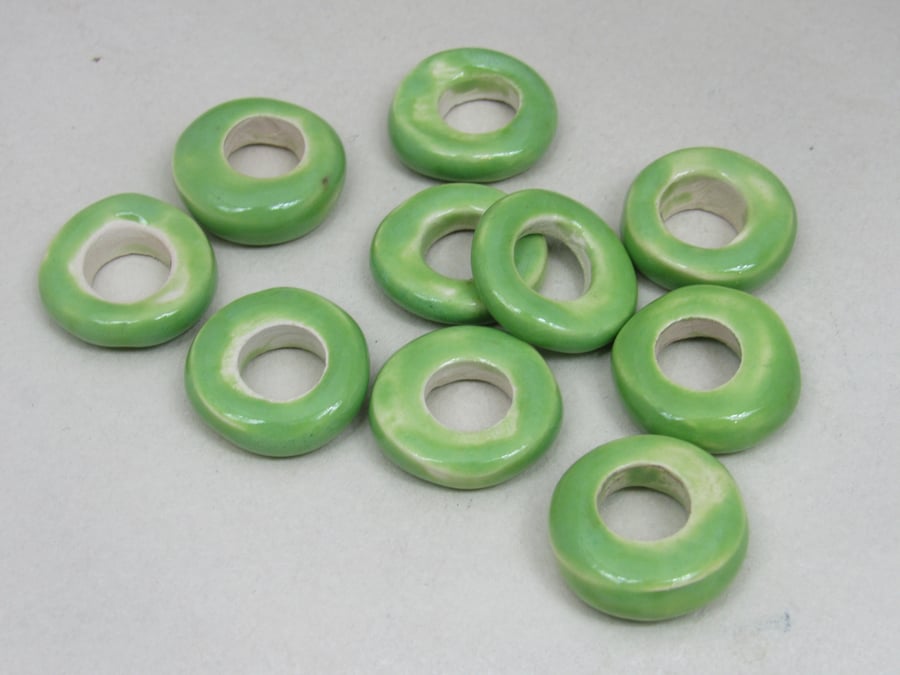 10 Medium Apple Green Glazed Ceramic Donut Beads