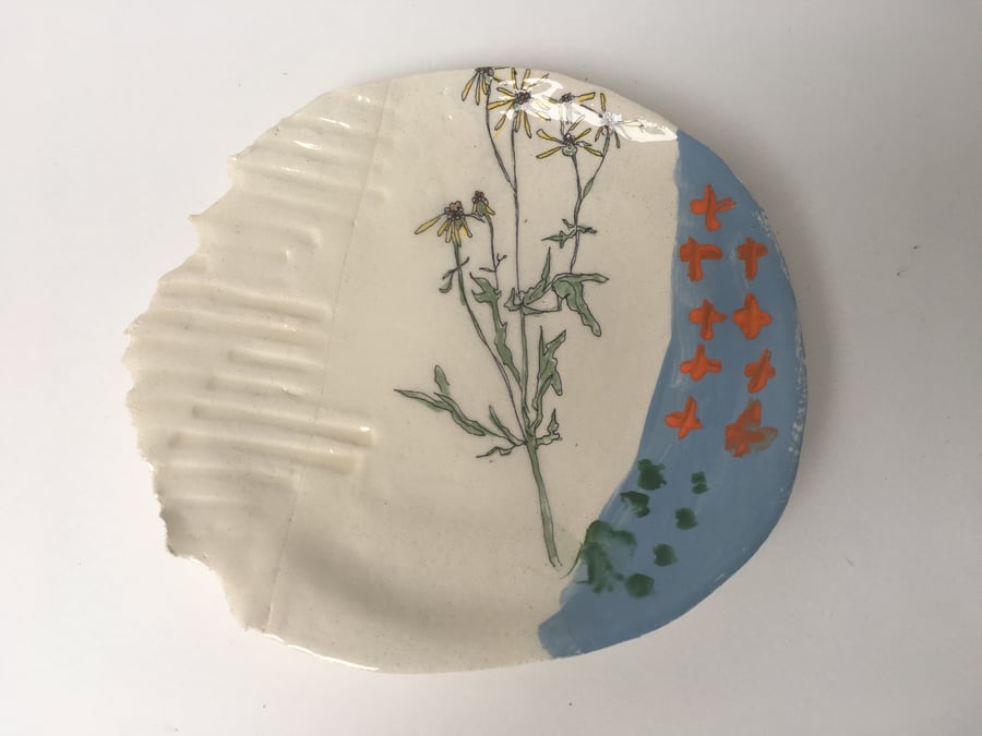 The Plate - Cardboard Ceramics in the Forest