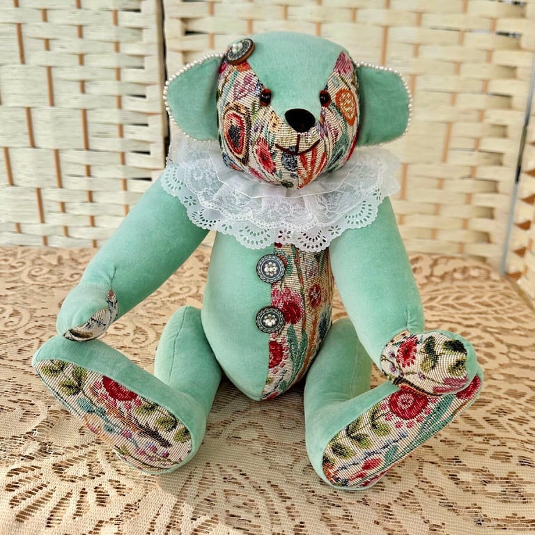 Prunella: Velvet and Tapestry Artist Bear 38cm (15")