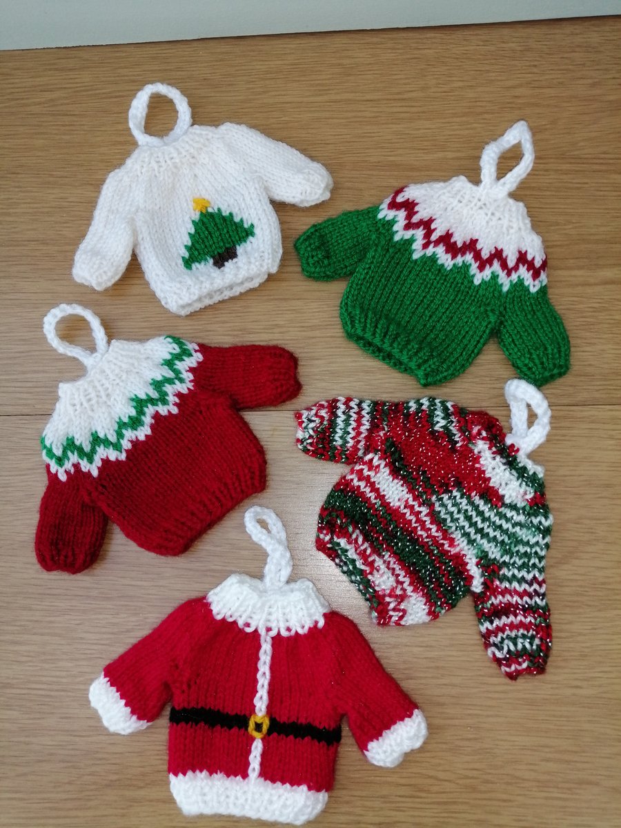 Knitted Tree decorations (set of 5) - Folksy