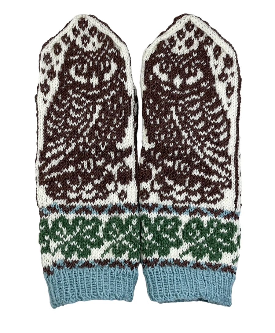 wool mittens with owl on a branch , bird lover gift, oak tree and acorn motif