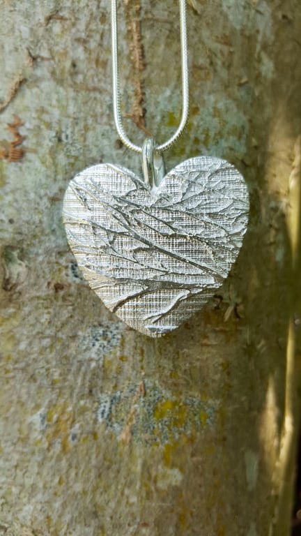 Silver Heart Pendant-Necklace-Love-Handmade Jewellery-Nature