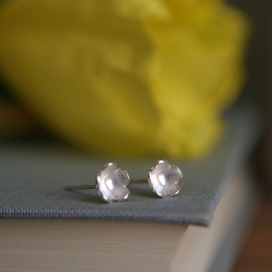 Tiny Flower Stud Earrings - Forget Me Not - Sterling Silver - Flower Girl