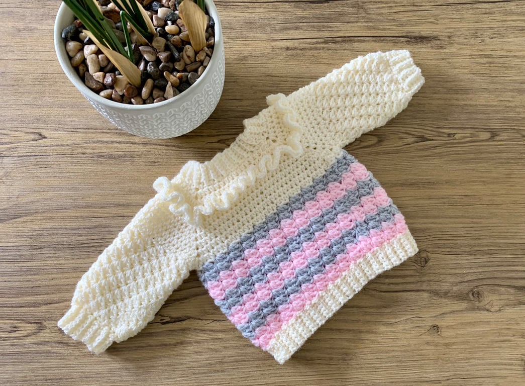 Baby girl sweater jumper with frill