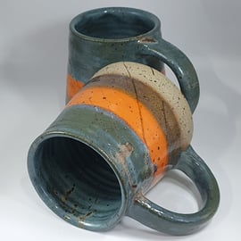 Stoneware mugs 