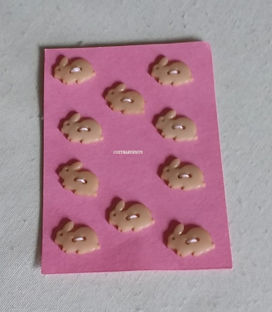Beige rabbit buttons