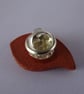 Ceramic leaf pin badge - Image 3