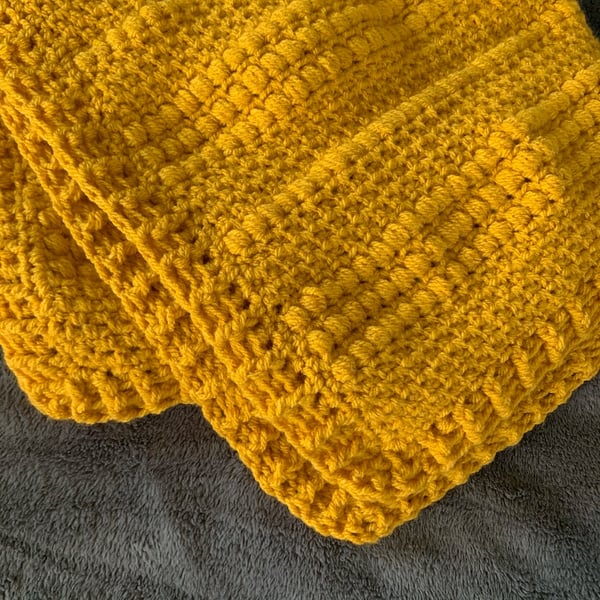 Crochet Baby Blanket - Mustard Bobbles