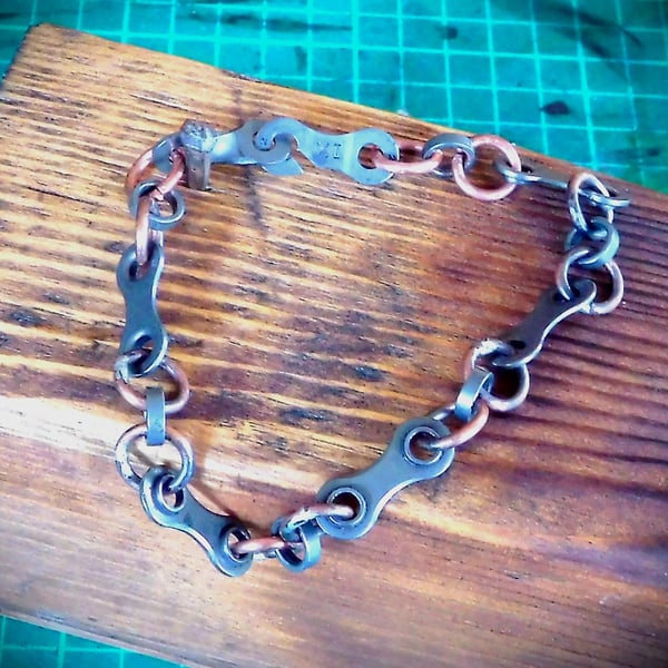 Half Link Bike Chain Bracelet, Unisex, ideal for cyclists and mountain bikers