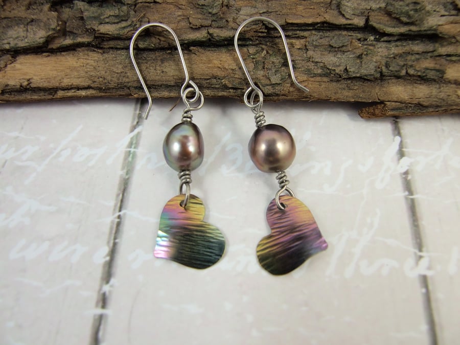 Earrings, Anodised Titanium, Aurora Heart Droppers with Mocha Pearl