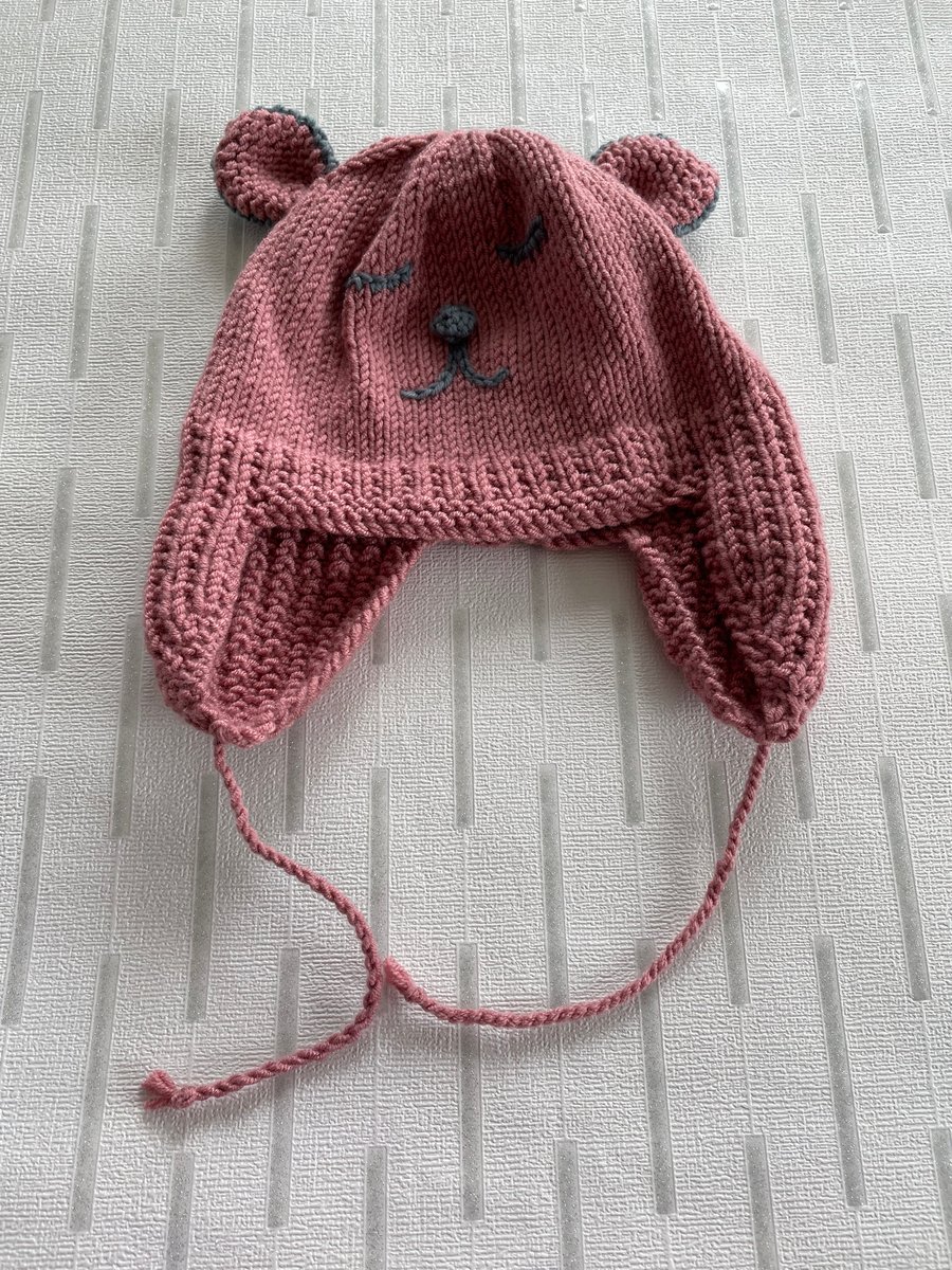 Happy bear face hat with ear flaps