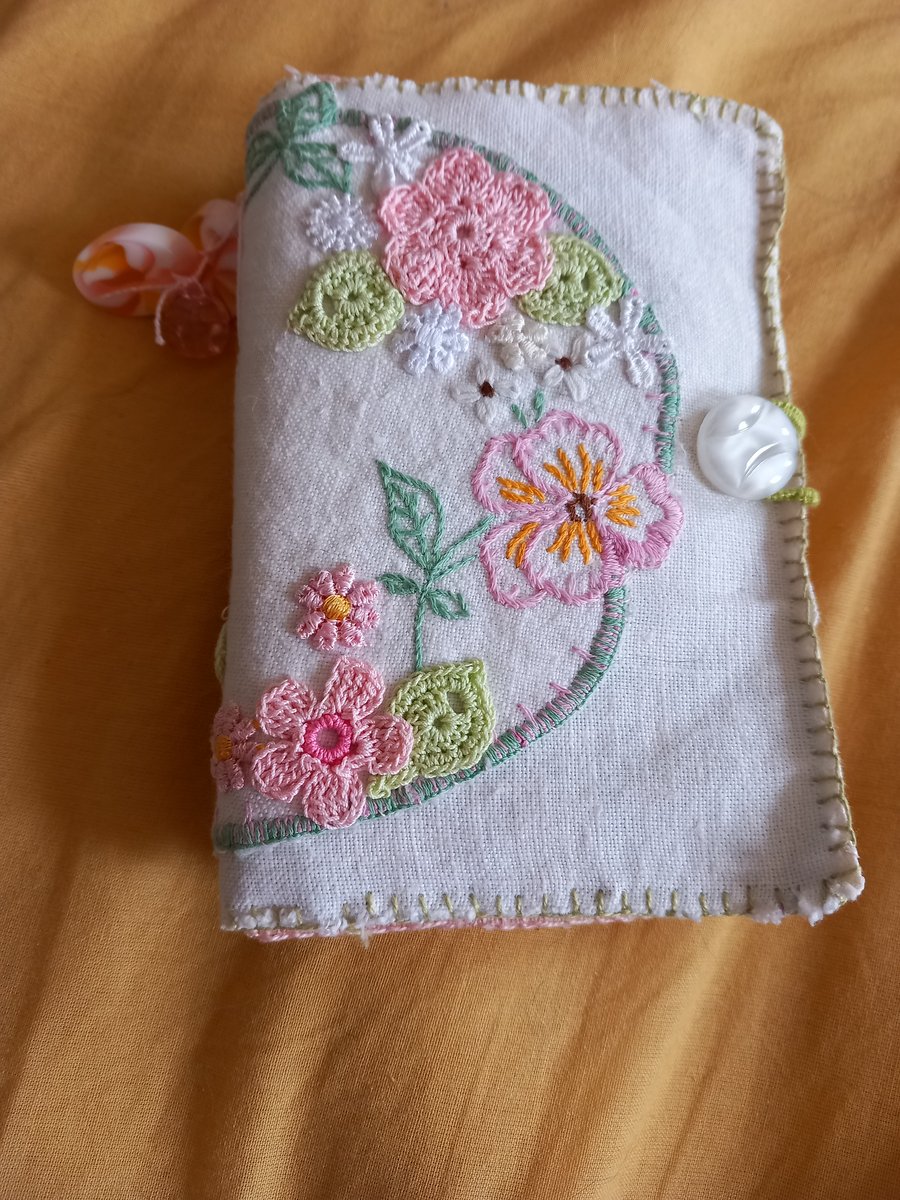 The pink floral needlecase