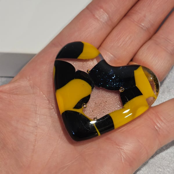 Fused Glass Pocket Heart - Black and yellow