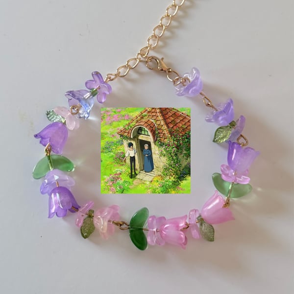 Beaded flower bracelet