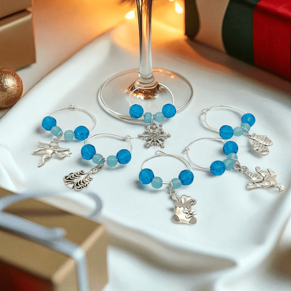 Set of 6  Christmas Theme Wine Glass Charms, table decorations, Christmas Decor,