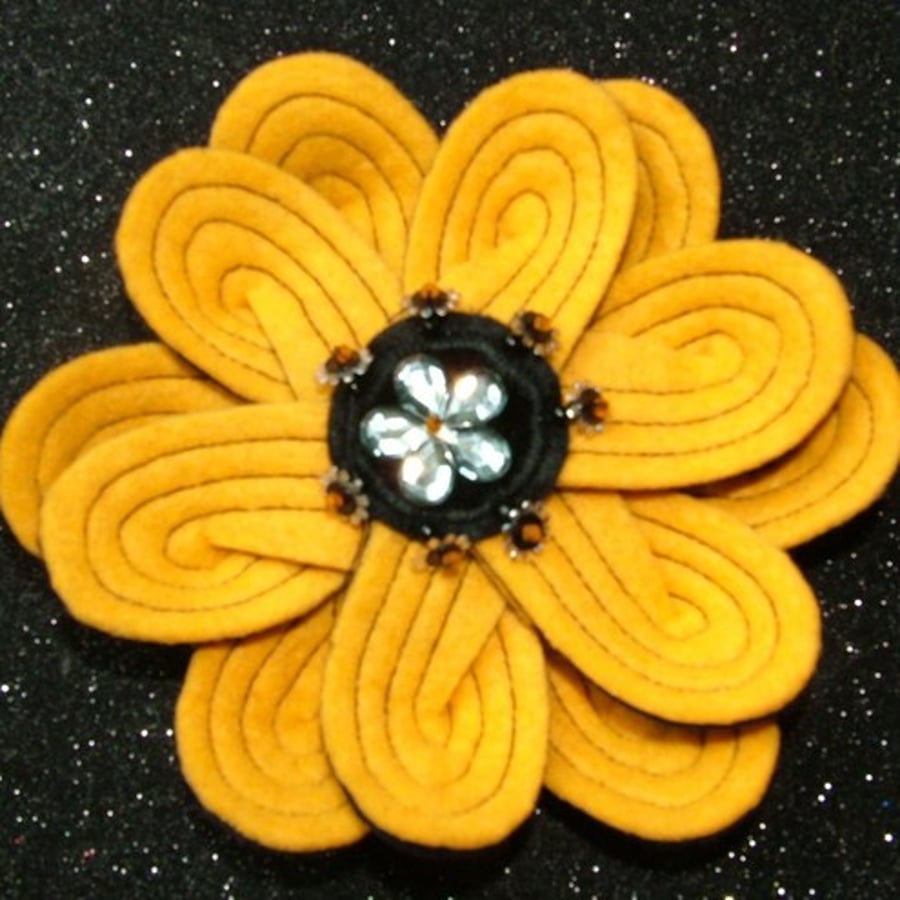 MUSTARD YELLOW FELT FLOWER CORSAGE