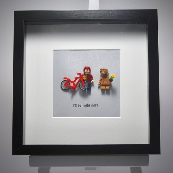 E.T. & Elliot mini Figure frame