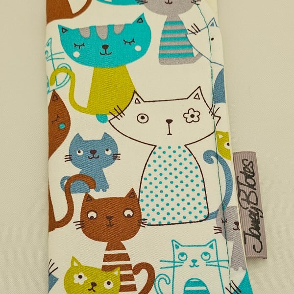 Funny cat cotton fabric glasses case.