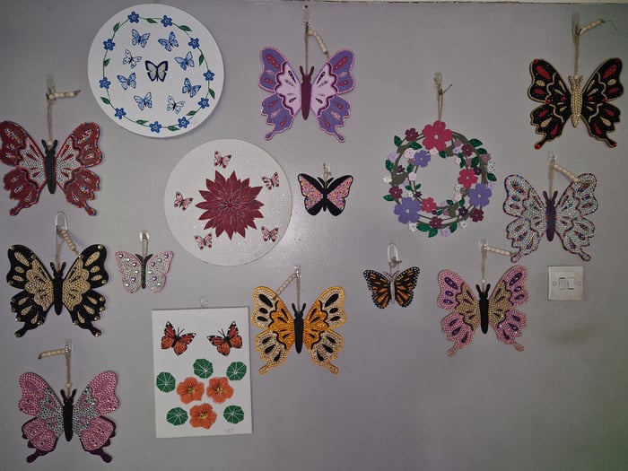Bevsflowersandbutterflies