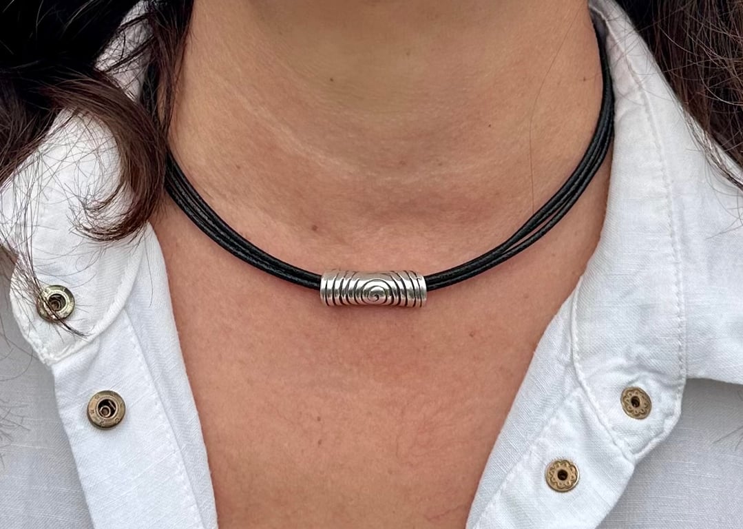Women's Necklace, Leather Boho Choker Necklace