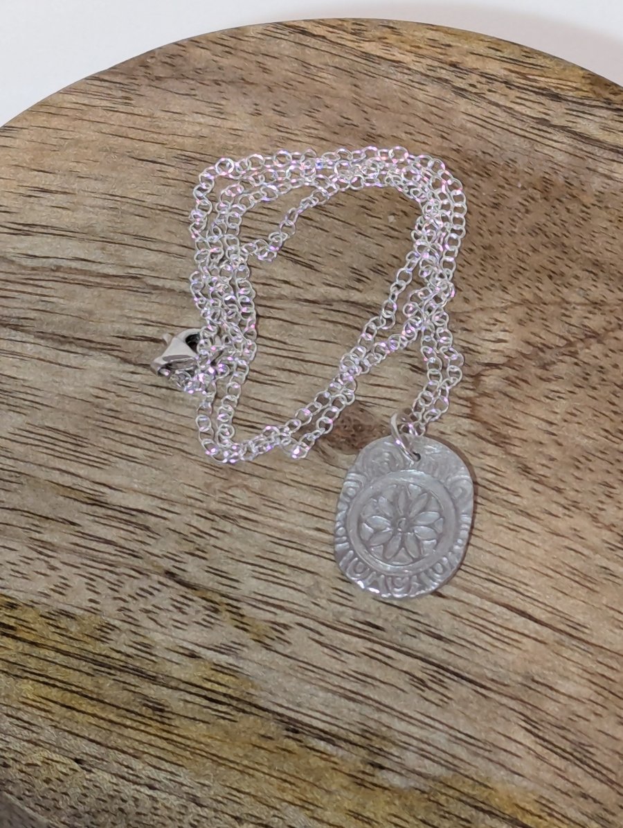 Fine Silver Oval Pendant