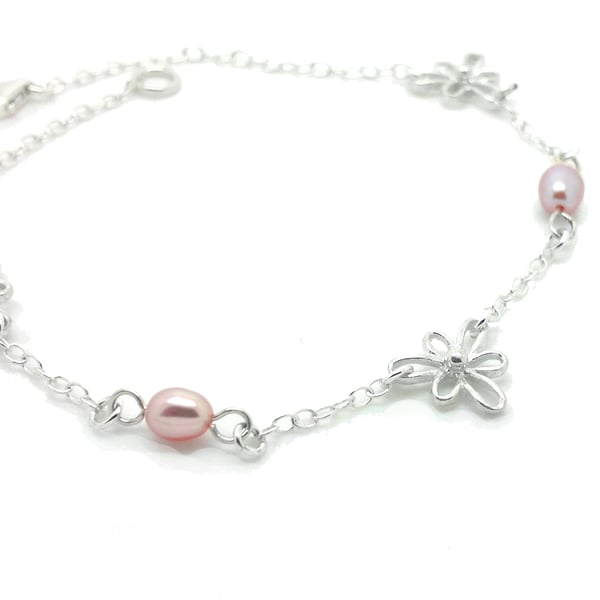 Pink Pearl Iris Flower Bracelet in Sterling Silver 