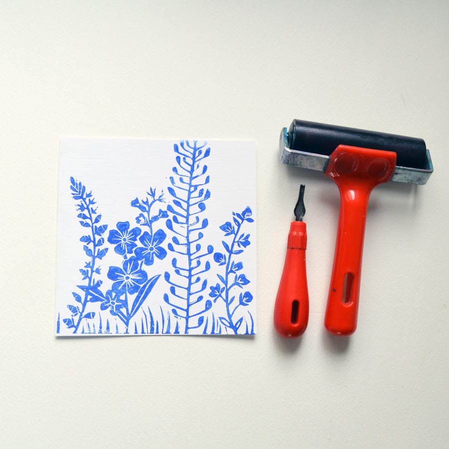 FLORAL LINO CARD