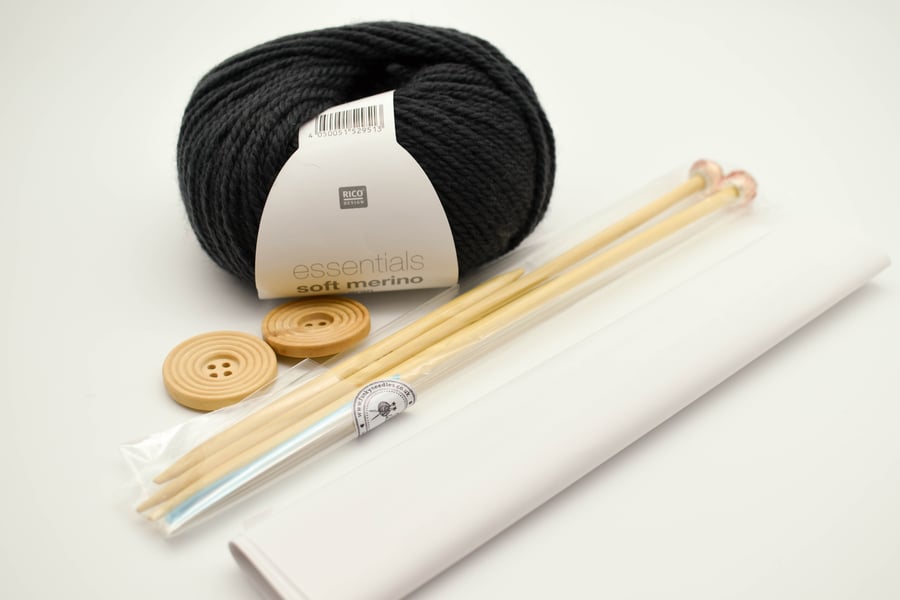 SOLD - Triple braid headband kit - Knitting, crafts, handmade - Black