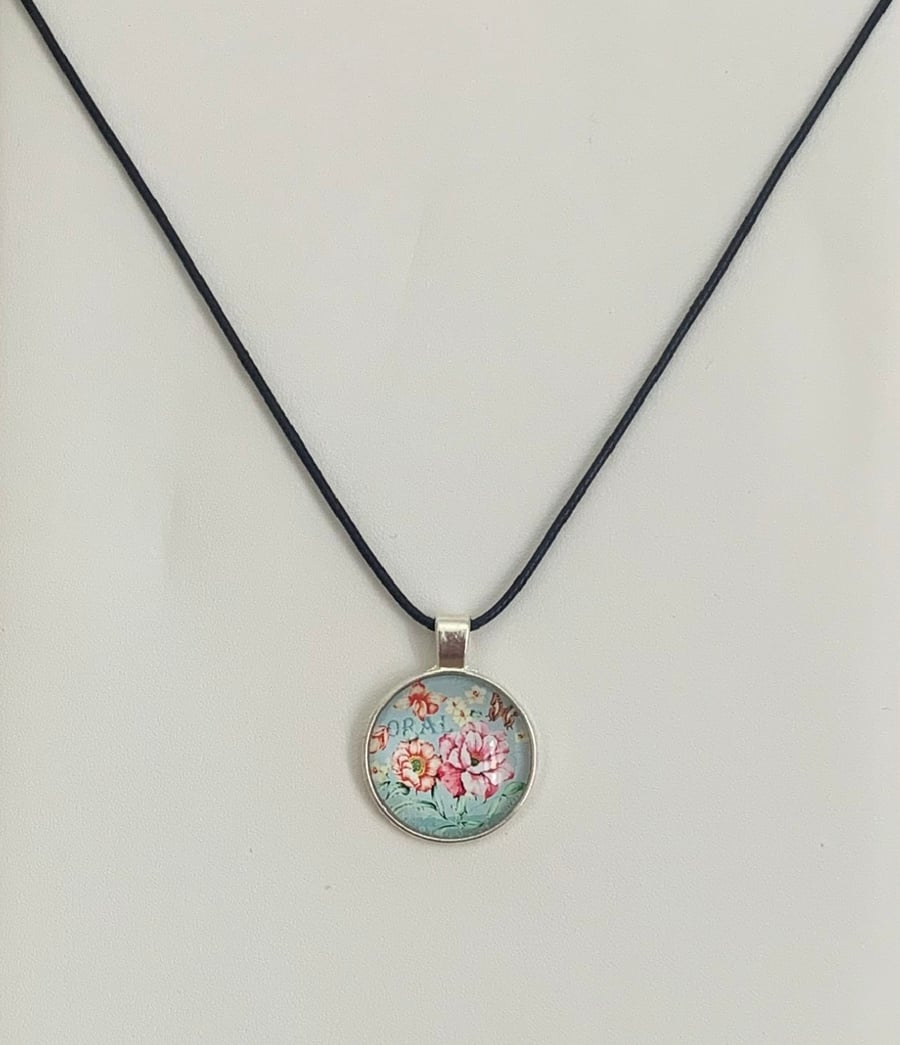 Shabby Chic Floral Glass Pendant Necklace. Design 3