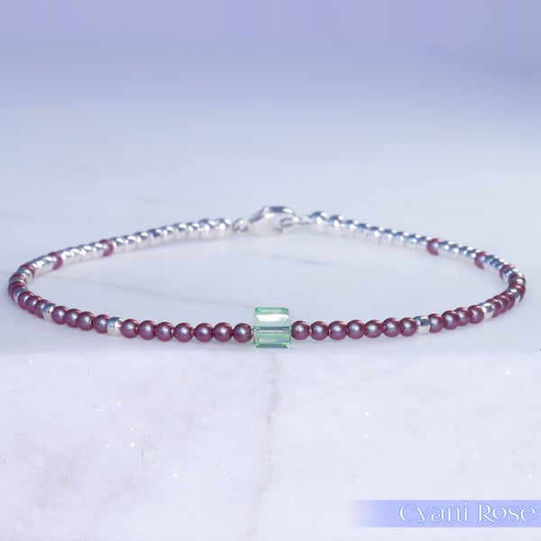 Bracelet dainty sterling silver & Swarovski glass pearl symmetric pattern 
