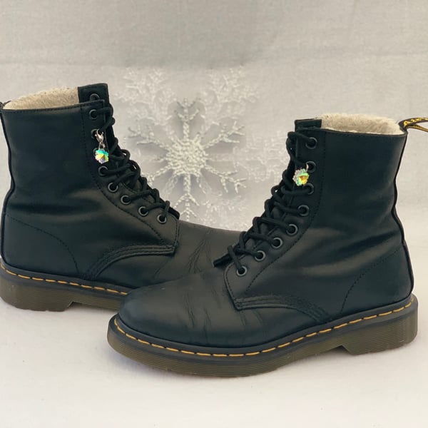 Snowflake Dr Martens Lace Charms - Boot Accesso... - Folksy