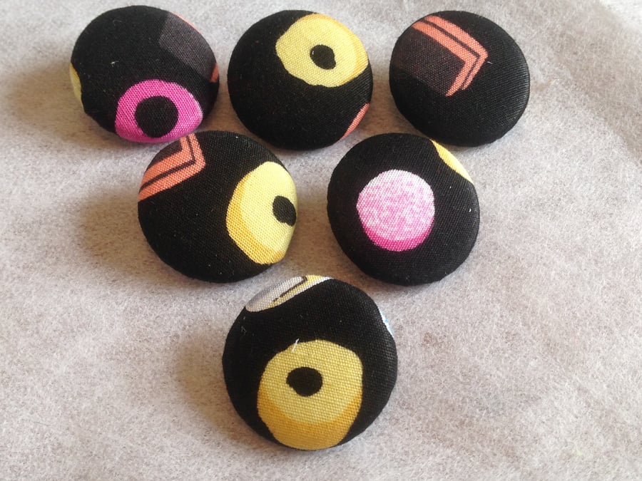 1" Large Liquorice Allsorts Patterned Fabric Covered, Shank Buttons