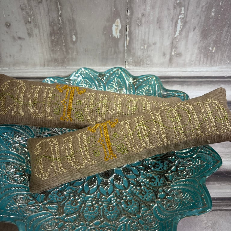 Autumn Bowl Filler by Carolee Crafts SY 0014