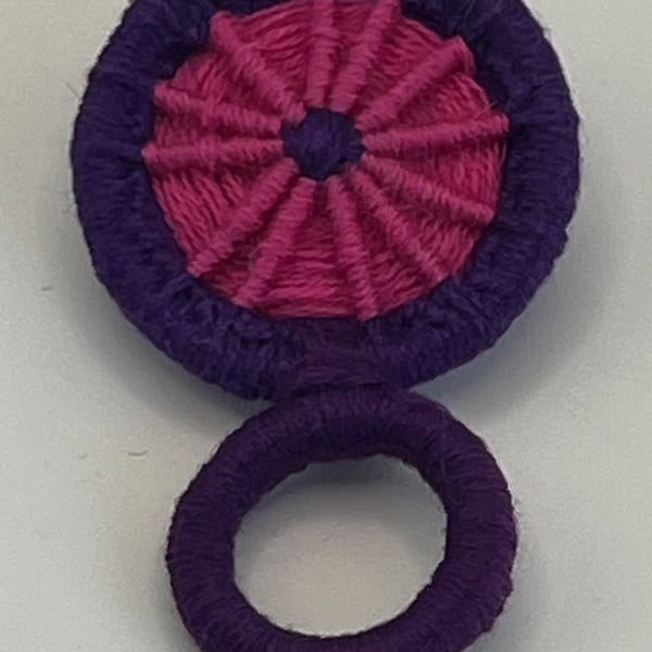 Glasses Holder Brooch - Purple Pinwheel