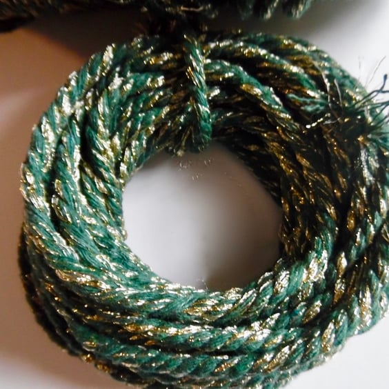 5 metres of 4mm GREEN  SPARKLE Cotton Bakers twine