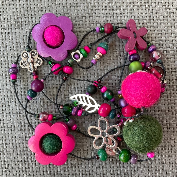 “Floria” lariat necklace