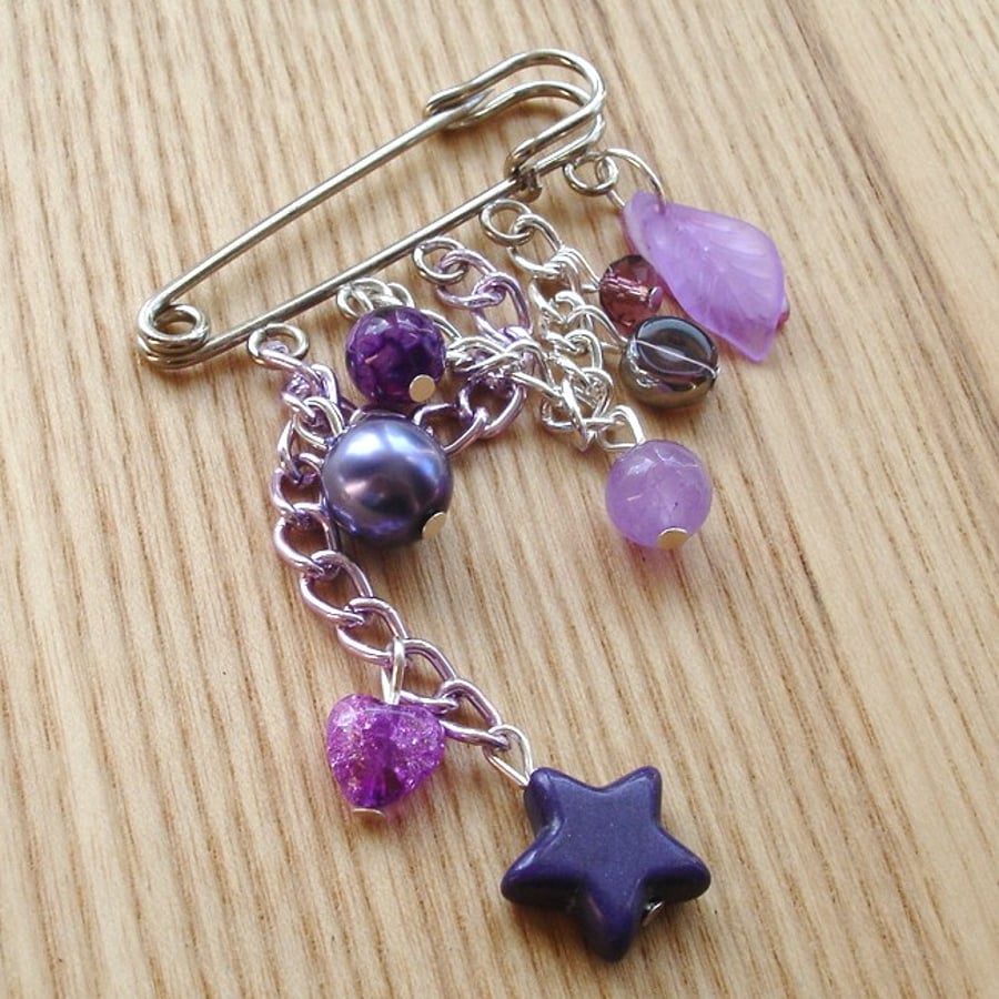 Purple Chain and Bead Cascade Kilt Pin Brooch