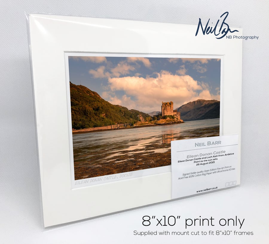 Eilean Donan Castle, Dornie, Scotland - A5 (10" x 8") Unframed Print