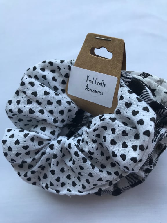Small cotton hair scrunchies Children's hair scrunchies 3 for 2 pounds.