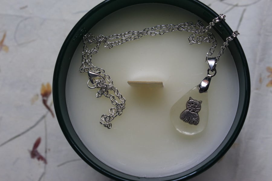 Little girls kitten necklace