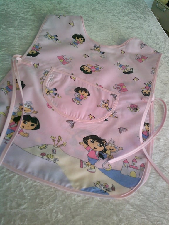 Dora The Explorer Child's Tabard Apron